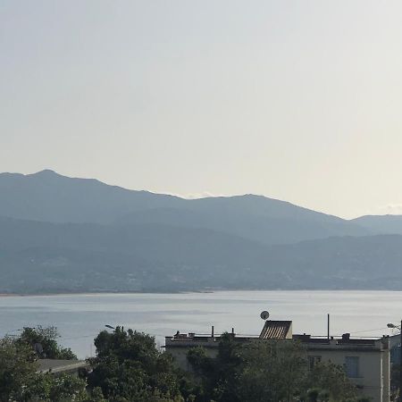 Bel Appartement F3 Vue Sur Le Golfe D'Ajaccio Ajaccio  Eksteriør billede